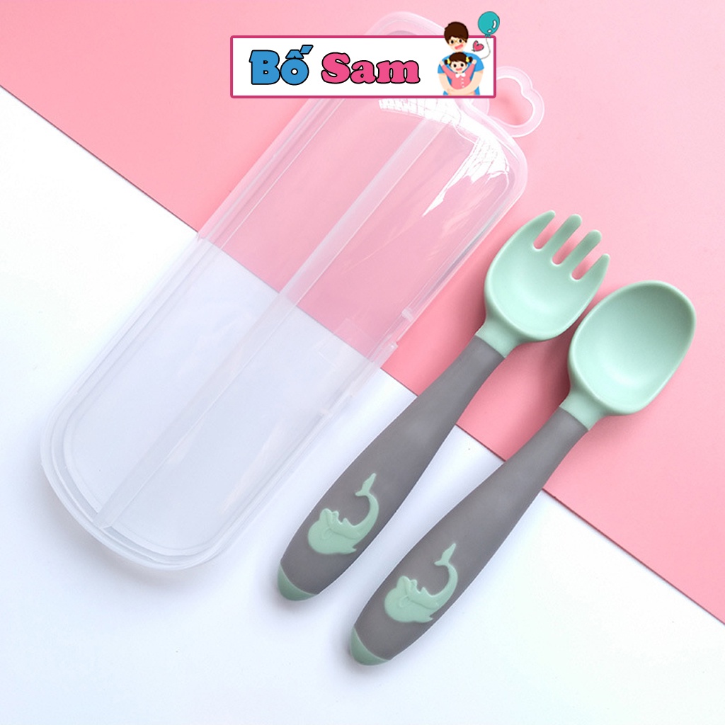 Bộ thìa dĩa cho bé tập xúc uốn cong silicon tay cầm hình cá heo dễ thương Shop Bố Sam