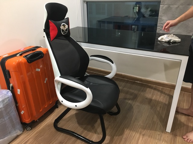 Bàn chân U văn phòng. Bàn làm việc chữ U