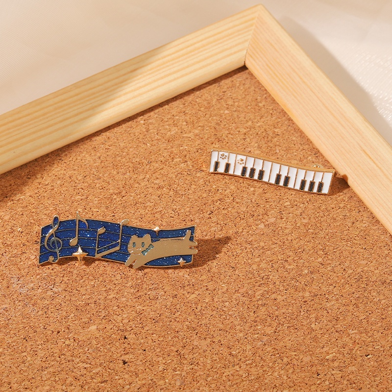 Ghim Cài Áo Hình Chú Mèo Dễ Thương