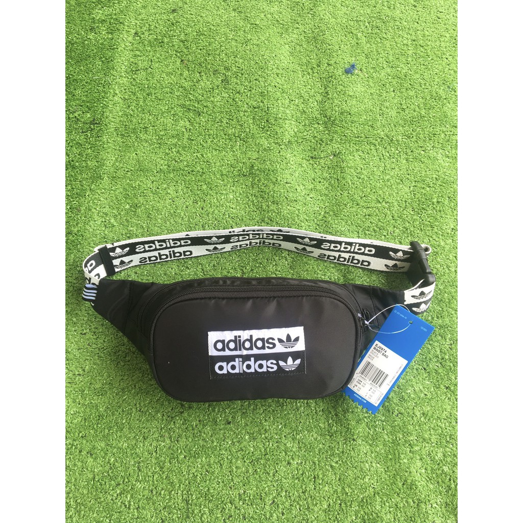 Túi Đeo Chéo Adidas Originals Waist Bag Sports 3 Thiết Kế