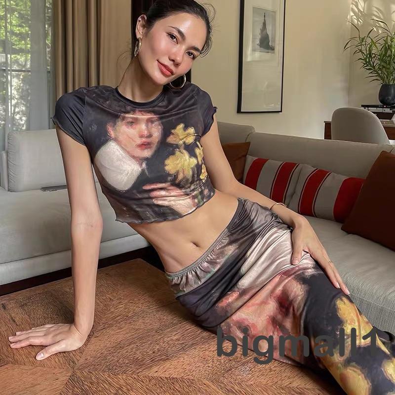 Set Áo Thun Ngắn Tay Cổ Tròn In Hình Chân Dung + Chân Váy Dài Lưng Cao Thời Trang Nữ