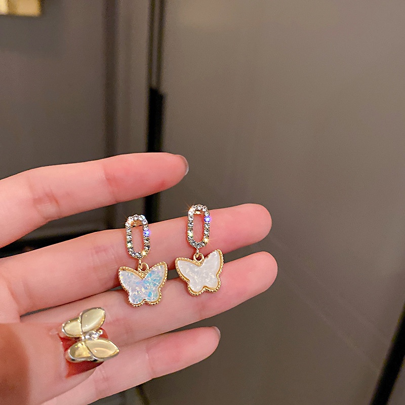 Bông Tai Hình Tròn Họa Tiết Bướm Đính Đá Lấp Lánh Phong Cách Hàn Quốc Thời Trang Cho Nữ