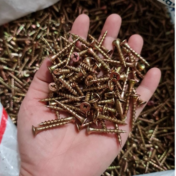 100 gram Vít vàng bắn gỗ