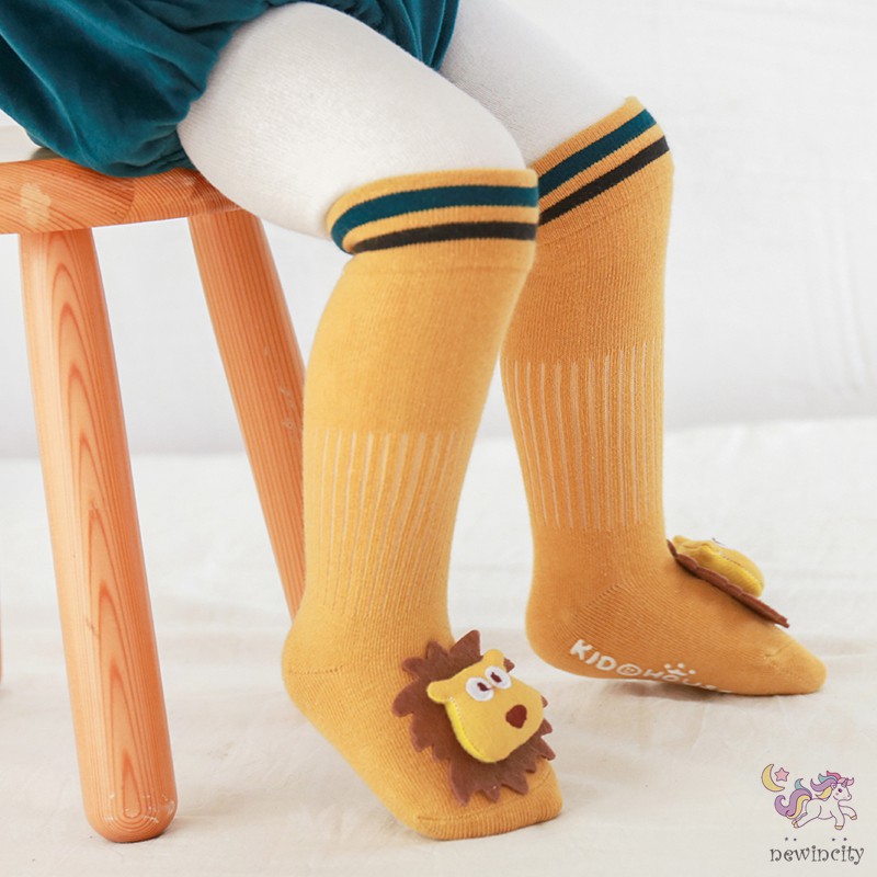 Vớ dài họa tiết hoạt hình dễ thương dành cho bé