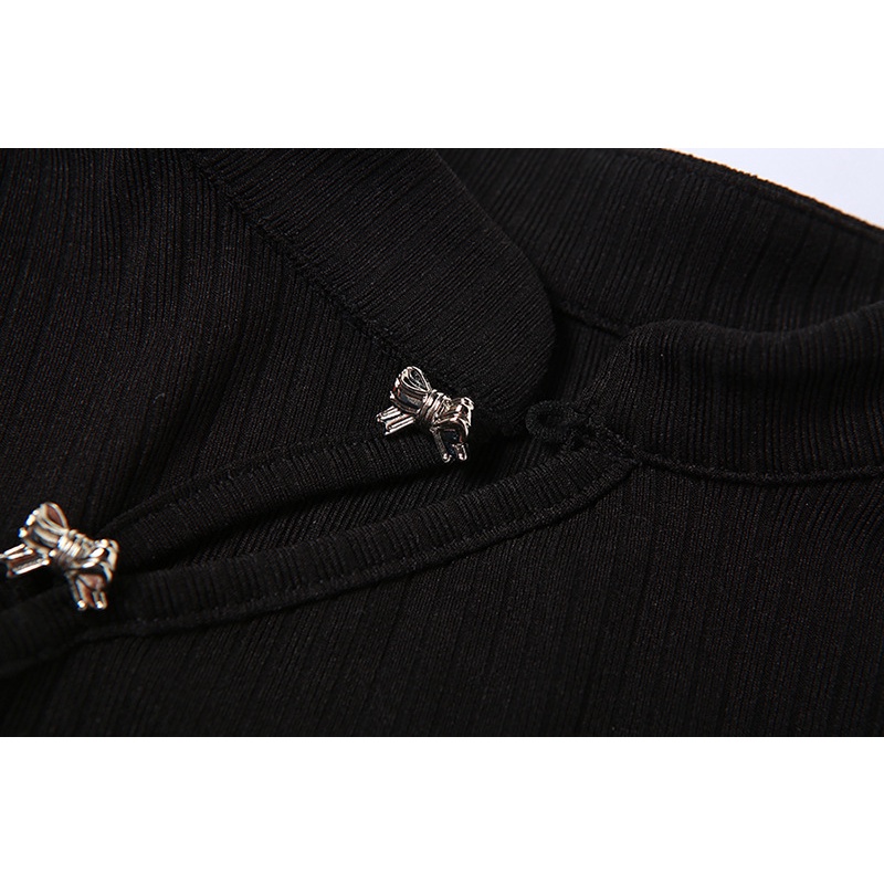 Đầm Tay Ngắn Phối Nút Và Dây Xích Thời Trang Cho Nữ