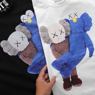 Áo thun UT KAWS T-SHIRT