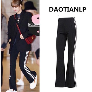 Quần thể dục ống loe giống lisa blackpink