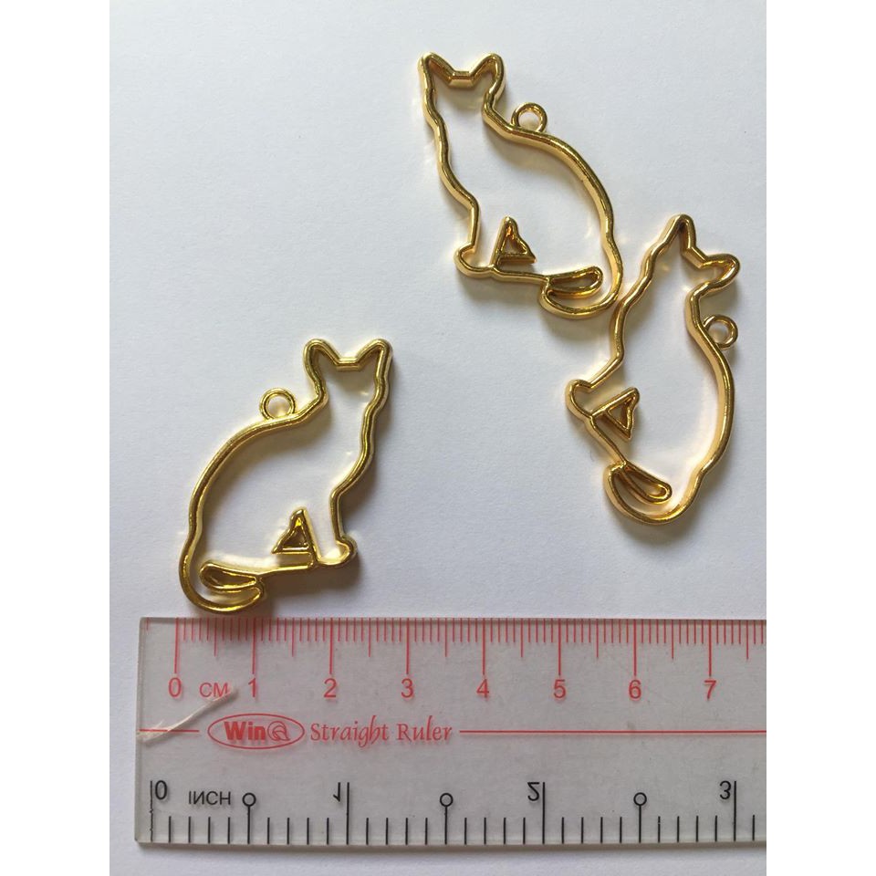 Charm làm resin hình mèo