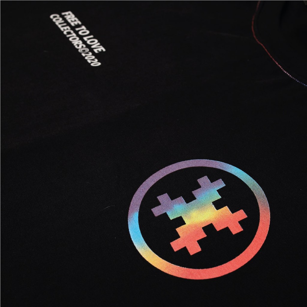 Áo thun Đen Collectors Palette Logo "Free To Love"