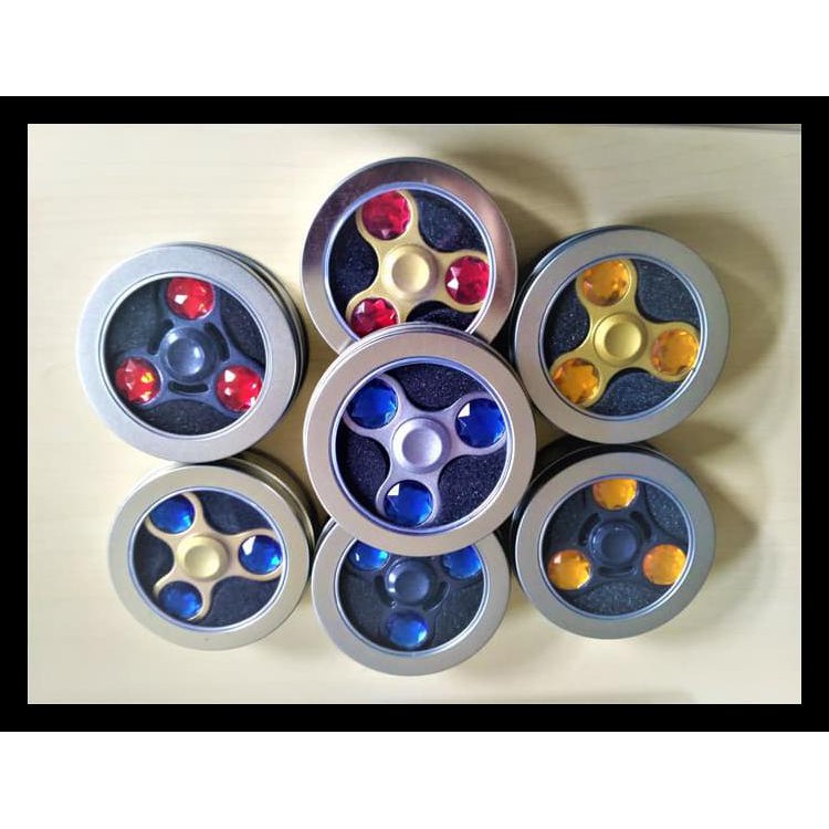 Con Quay Đồ Chơi Fidget Spinner Bằng Kim Loại Cao Cấp