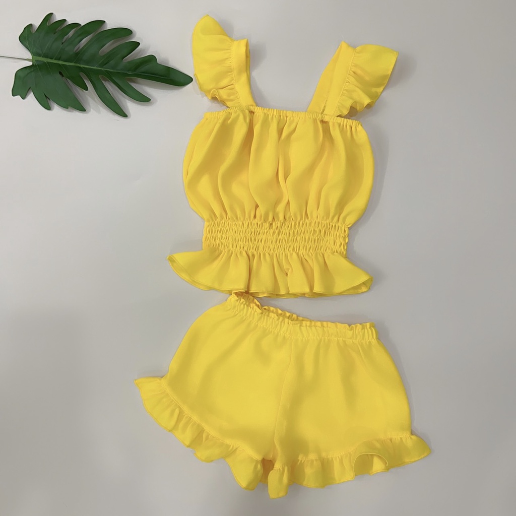 Set đồ bộ cho bé gái vàng nhúng quần ngắn - Hàng thiết kế