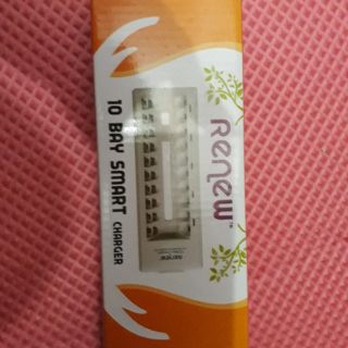 Soc sạc pin AA