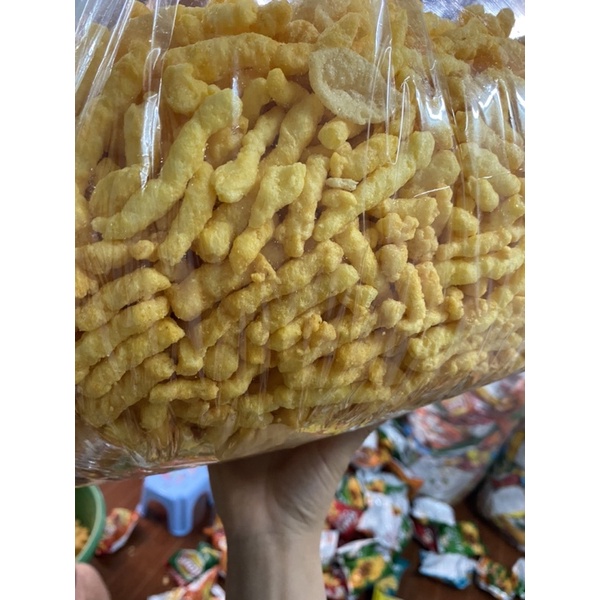 1kg snack phô mai, sườn nướng que giòn poca