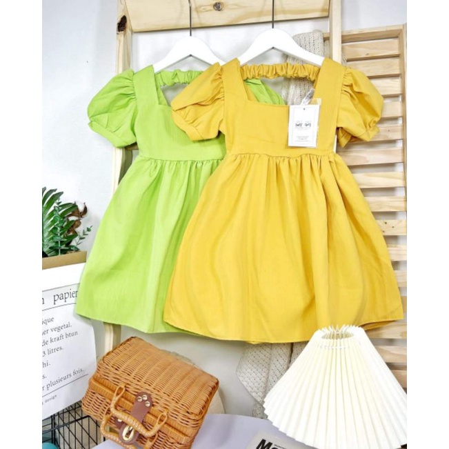 {16-25kg} Váy bé gái thiết kế hở lưng sang chảnh M058
