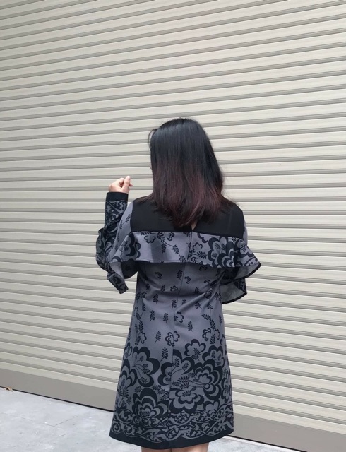 Đầm xuông BCBG