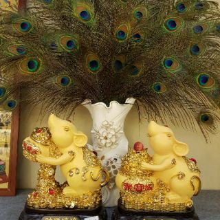 Chuột vàng phong thủy