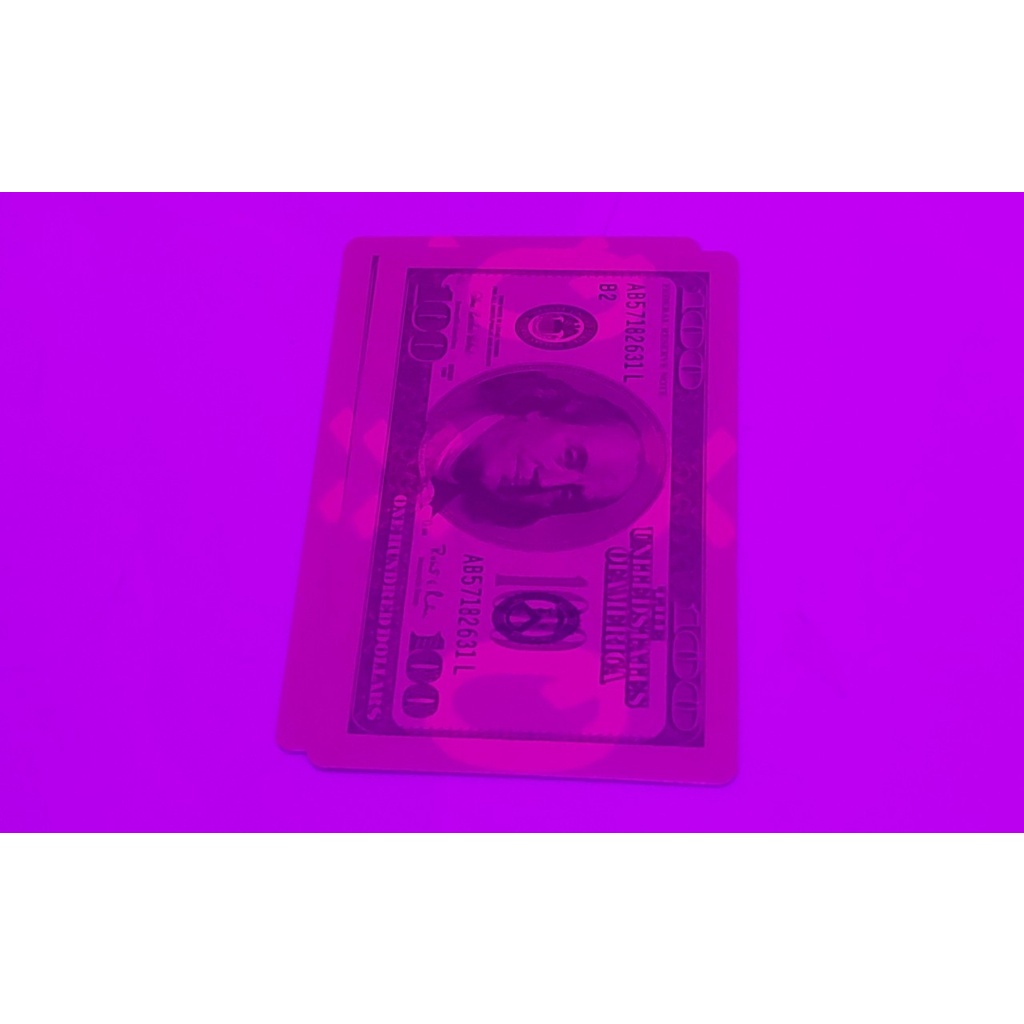 Bài đô la áp tròng số siêu rõ