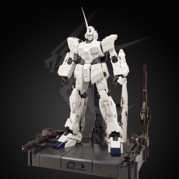 MÔ HÌNH LẮP RÁP PG 1/60 RX-0 UNICORN GUNDAM UC BANDAI