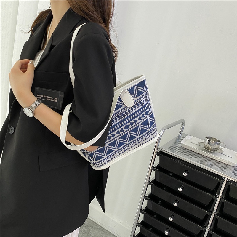 Túi Xách Cỡ Lớn Phong Cách Dân Tộc Retro Mới Cho Nữ