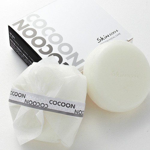 XÀ PHÒNG RỬA MẶT TRỊ MỤN SKIN1004 COCOON SOAP MASK