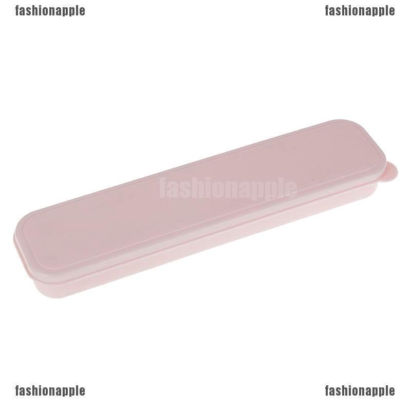 Hộp nhựa đựng ống hút nhỏ gọn và tiện lợi cho mang theo