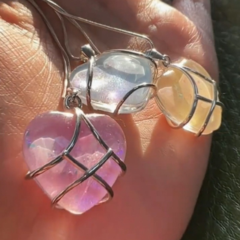 Vòng cổ Mặt Đá Quý Hình Trái Tim Phong Cách Vintage Cho Nữ