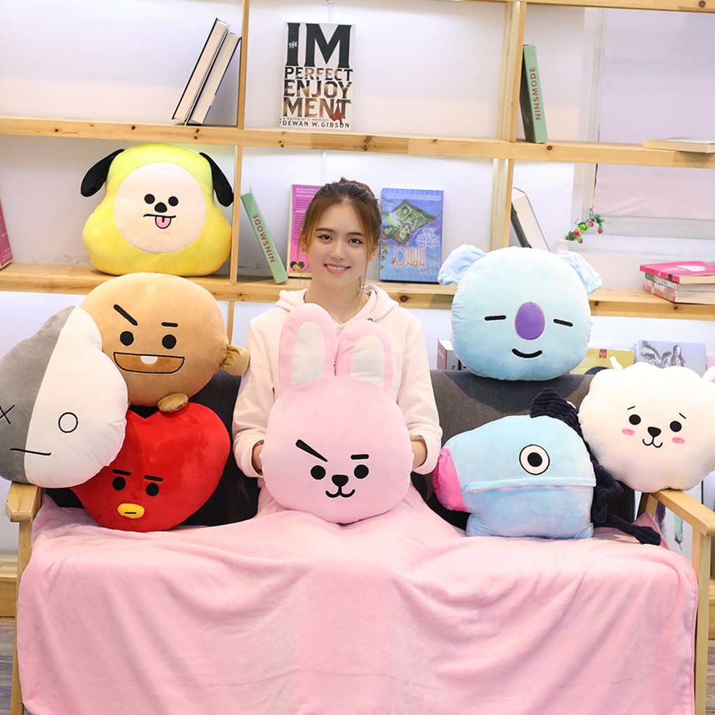 ❤ Bộ chăn gối giữ ấm tay điều hòa không khí in hình BT21 dễ thương