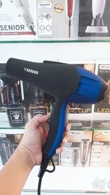 Máy sấy tóc ym999