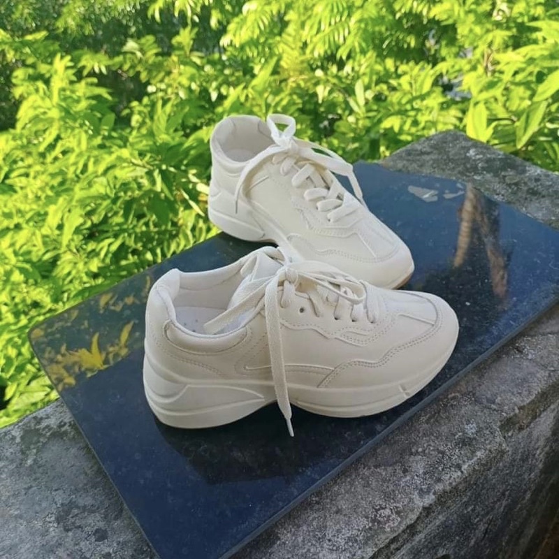 Giày Thể Thao Sneaker Nữ GC Trơn Chất Đẹp