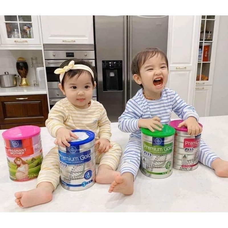 Sữa Hoàng Gia Úc Royal Ausnz Premium Gold 1 - 900g