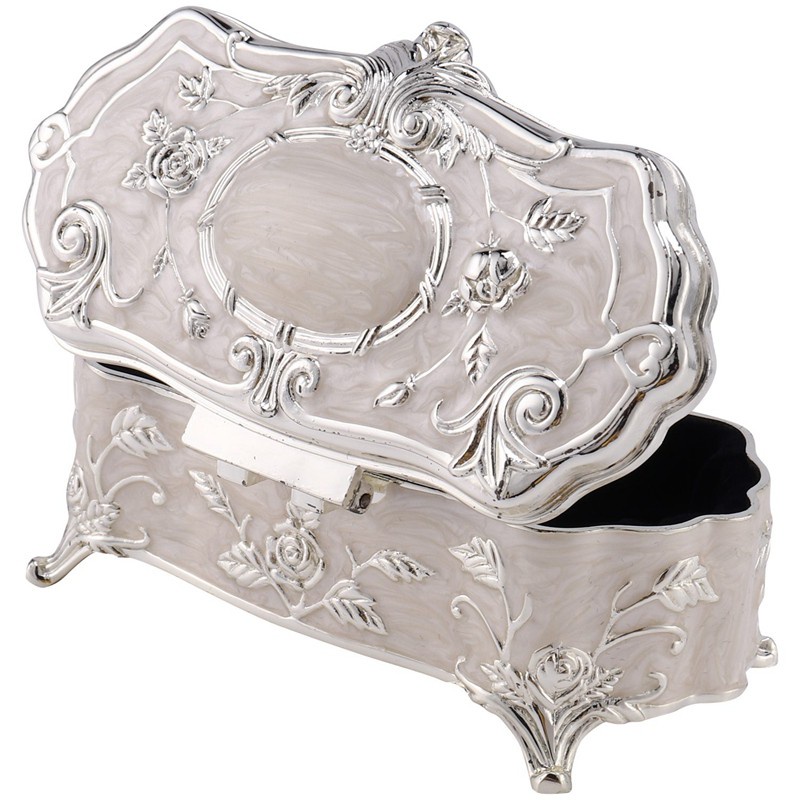 Vintage Jewellery Case Fashion Jewelry Box White Enamel Zinc-Alloy Metal Trinket Box Flower Carved Toothpick Storage