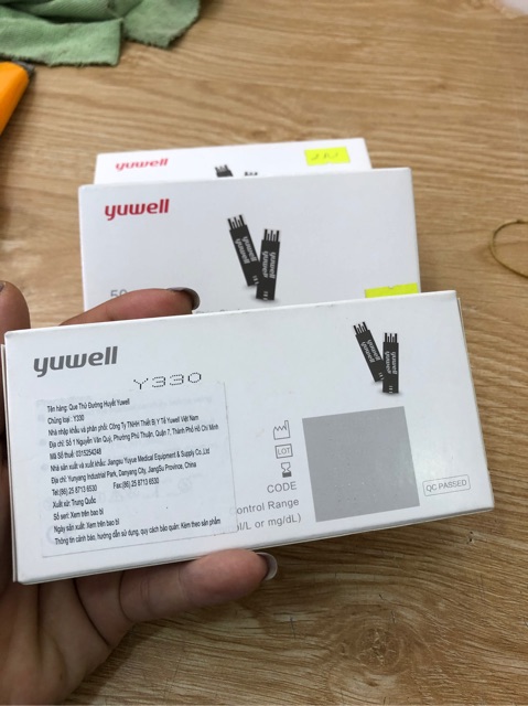 QQue thử đường huyết Yuwell 590 710 ( 50 que + 50 kim) date xa