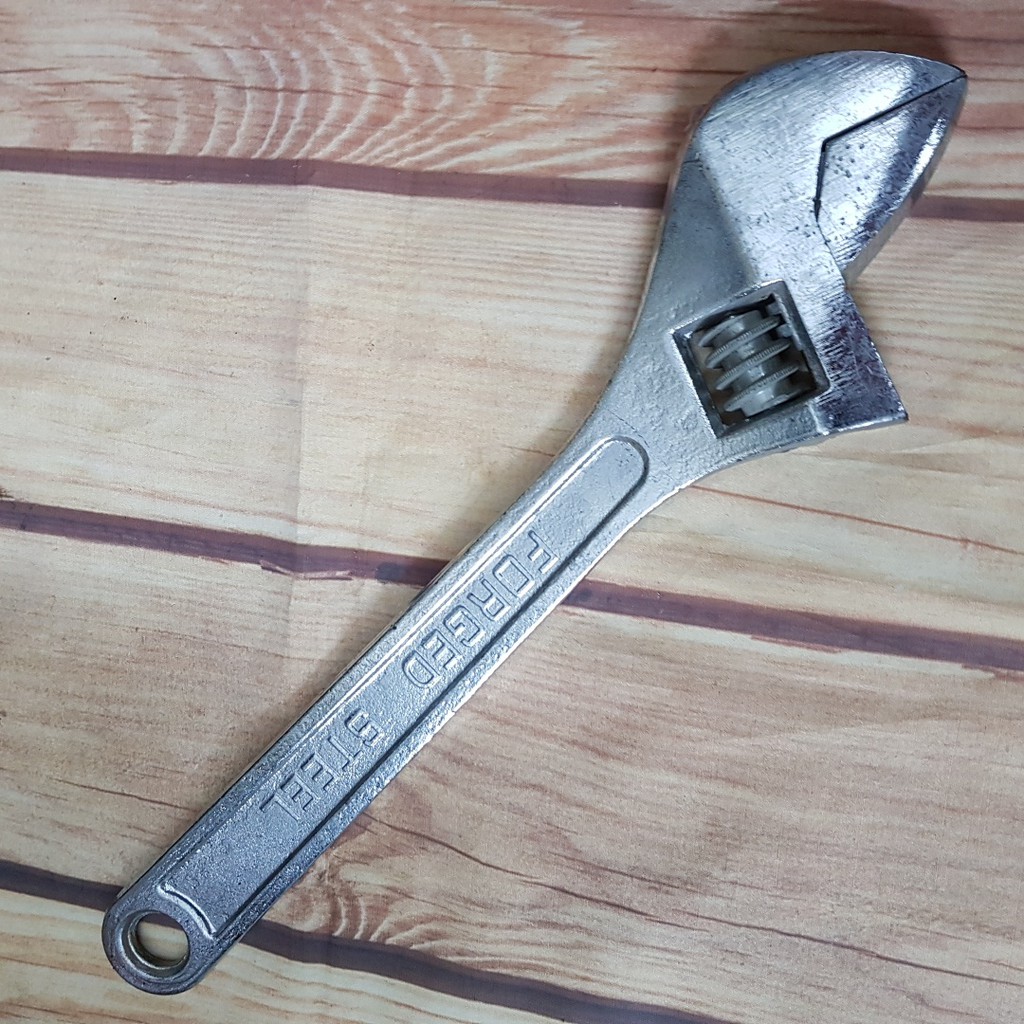 Cờ lê mỏ lết vặn 8icnh/200mm