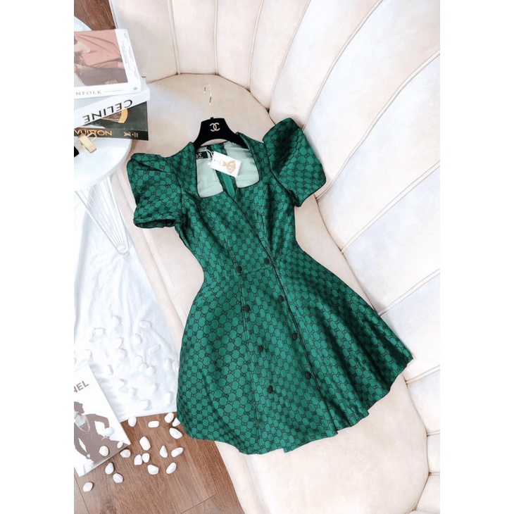 (Free Ship) MẪU ĐẦM THIẾT KẾ -- ĐẦM BỐ KARO VAI BÈO DÁNG NGẮN PHỐI HAI HÀNG NÚT LẠ MẮT CỰC TRẺ TRUNG UP Shop VLTN