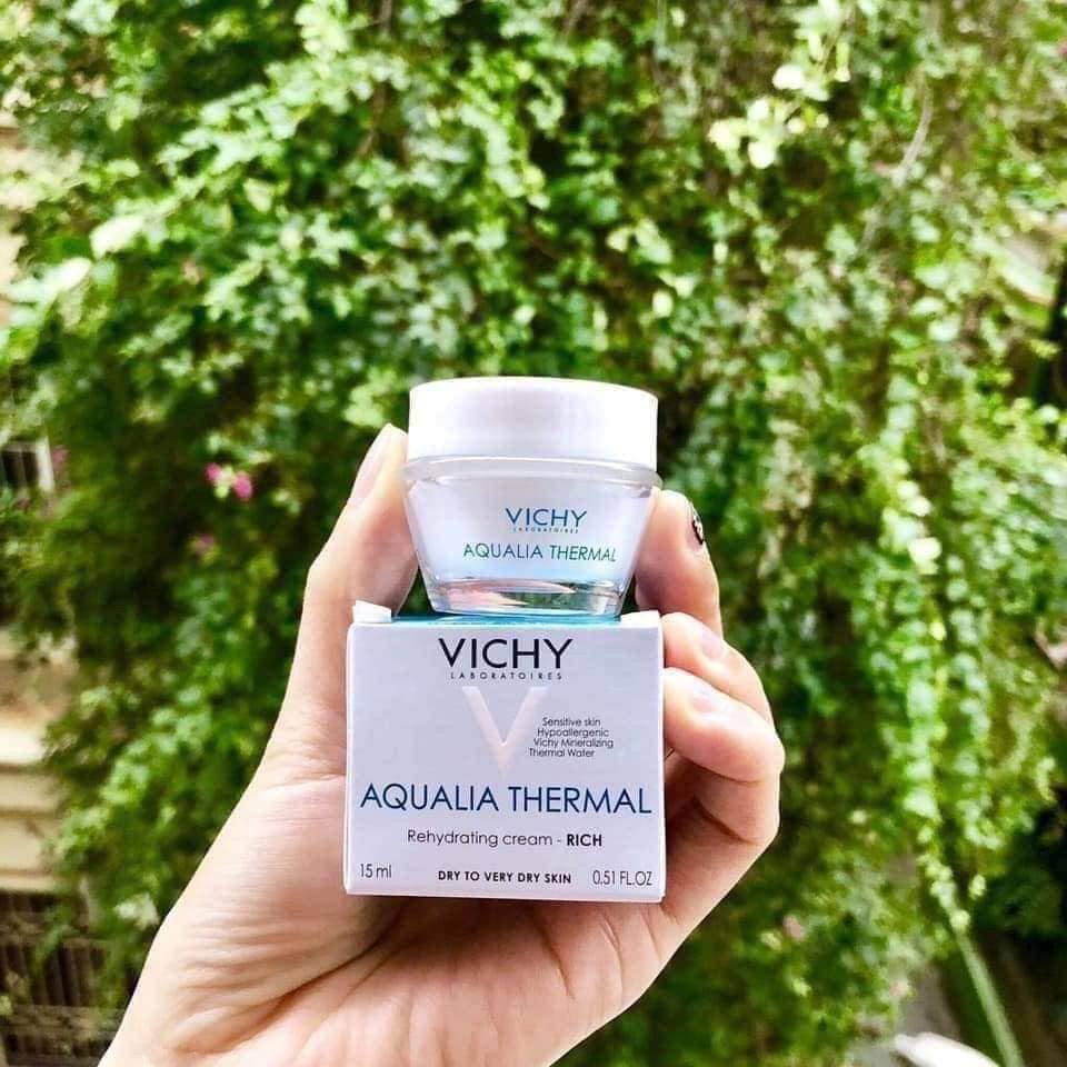 Gel Dưỡng Ẩm Vichy Aqualia Thermal cấp nước, giữ ẩm cho da 15ml