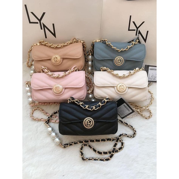 Túi nữ đeo chéo dây xích