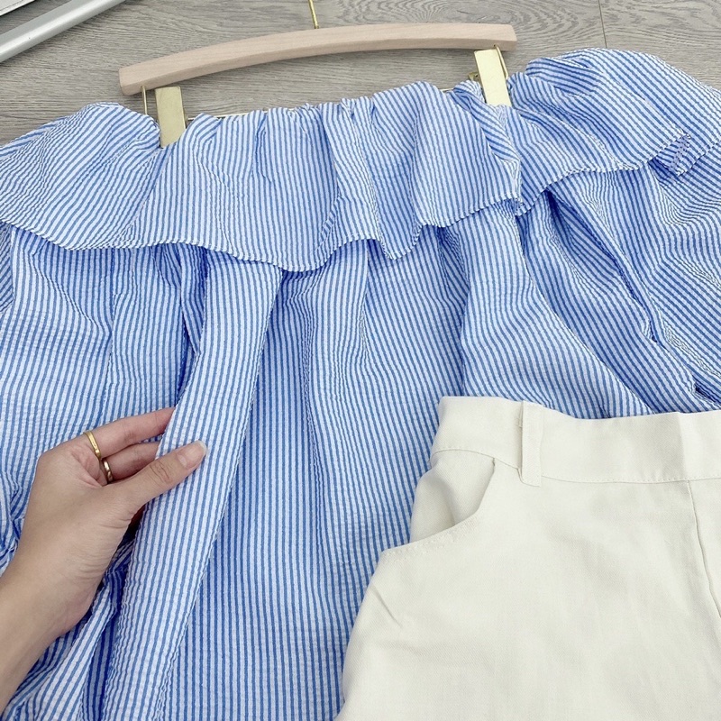 Áo váy TRỄ VAI bèo kẻ SỌC XANH dài tay bo chun tiểu thư điệu - Áo trễ vai dài tay kẻ sọc bèo nhún