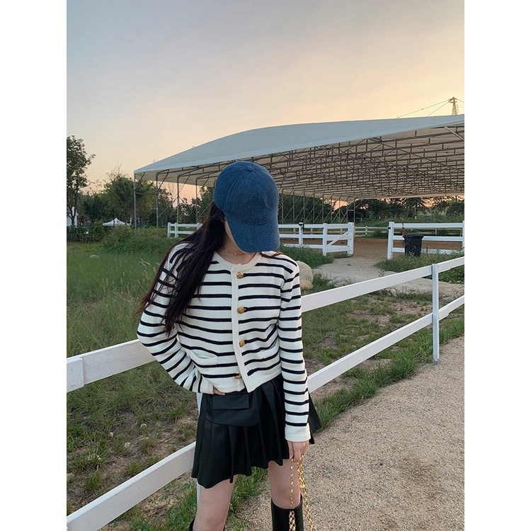 Áo Len Tăm Montoghi  Ngắn Tay Phong Cách Hàn Quốc Siêu Xinh Dễ Phối Đồ - S120