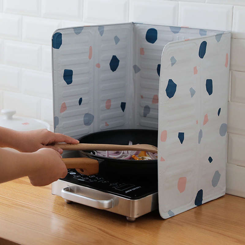 Tấm chắn dầu mỡ tiện dụng cho nhà bếp