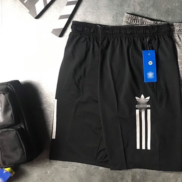 Quần short nam thể thao Adidas Originals (chất dù, ba túi khoá kéo)