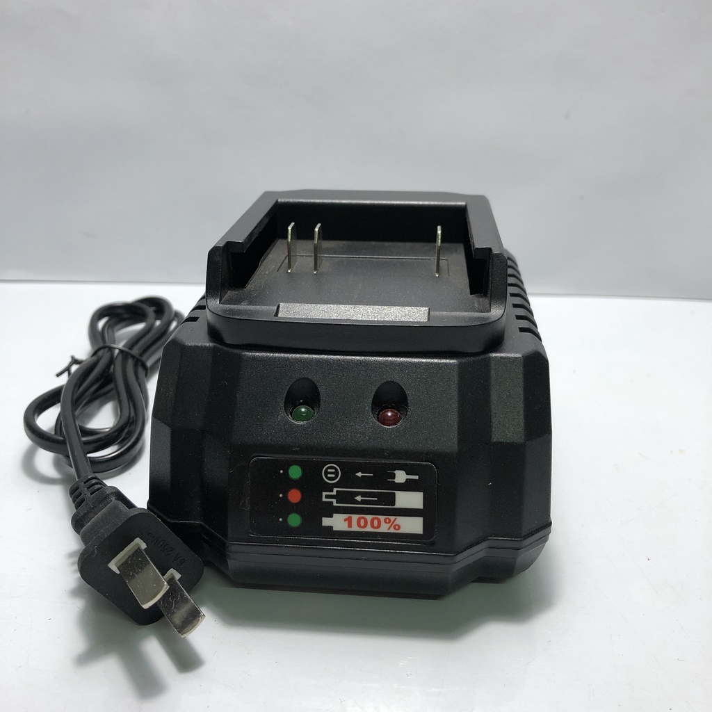 Sạc đế 21V -18V, sạc các loại pin trượt Makita và pin TQ 18V 10 cell, dùng mạch sạc adaptor DC