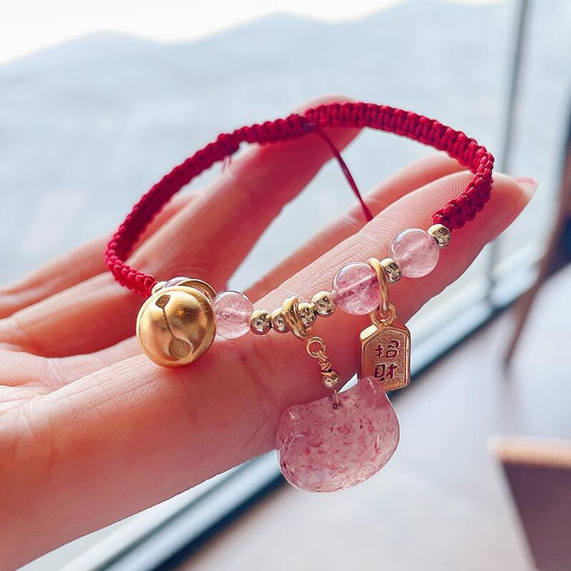 Vòng tay bện màu đỏ đính đá pha lê dâu tây thời trang xuân hè cho nữ