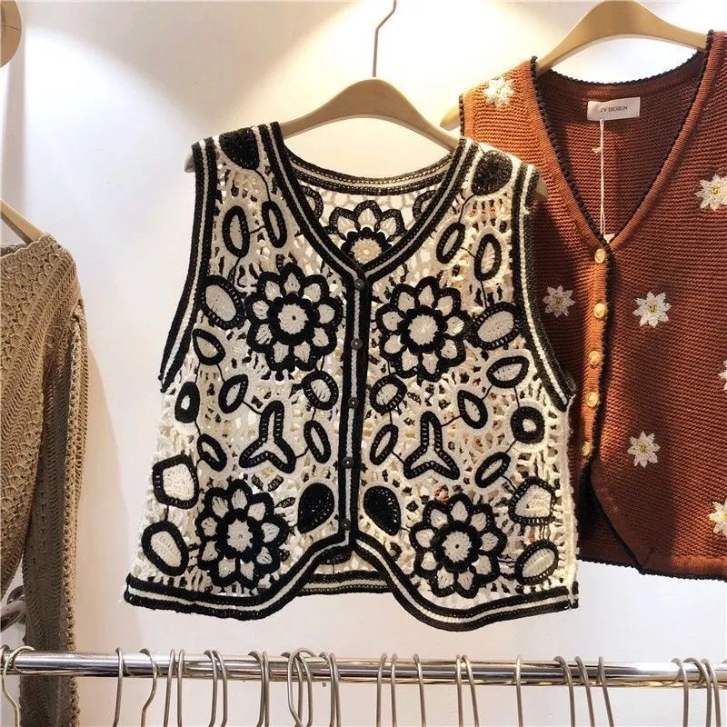Áo khoác ghi lê thêu họa tiết thời trang thu đông mới cho nữ | BigBuy360 - bigbuy360.vn