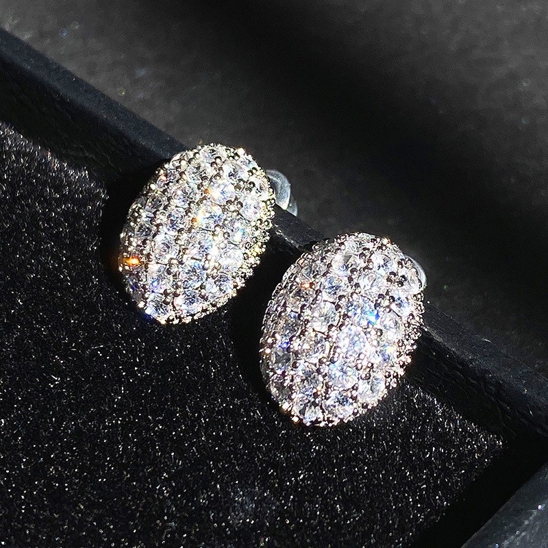 Khuyên Tai Hình Oval Đính Đá Zircon Trắng Phong Cách Đơn Giản Thời Trang Mới Cho Nữ