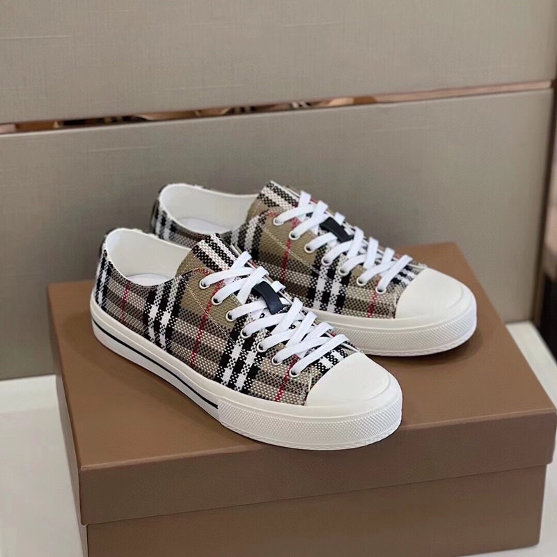 Giày thể thao nam kẻ caro cổ điển thương hiệu Burberry BBR cao cấp phối quần jeans thời trang