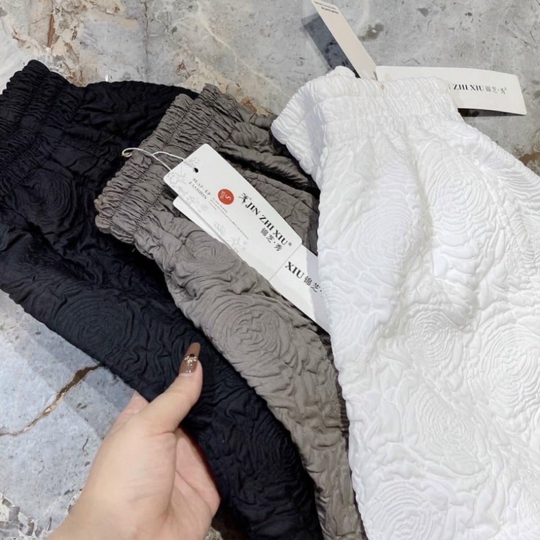 Quần short nữ hoa in nổi siêu hot mầu trắng, babydoll ulzzang mềm nội y xanh