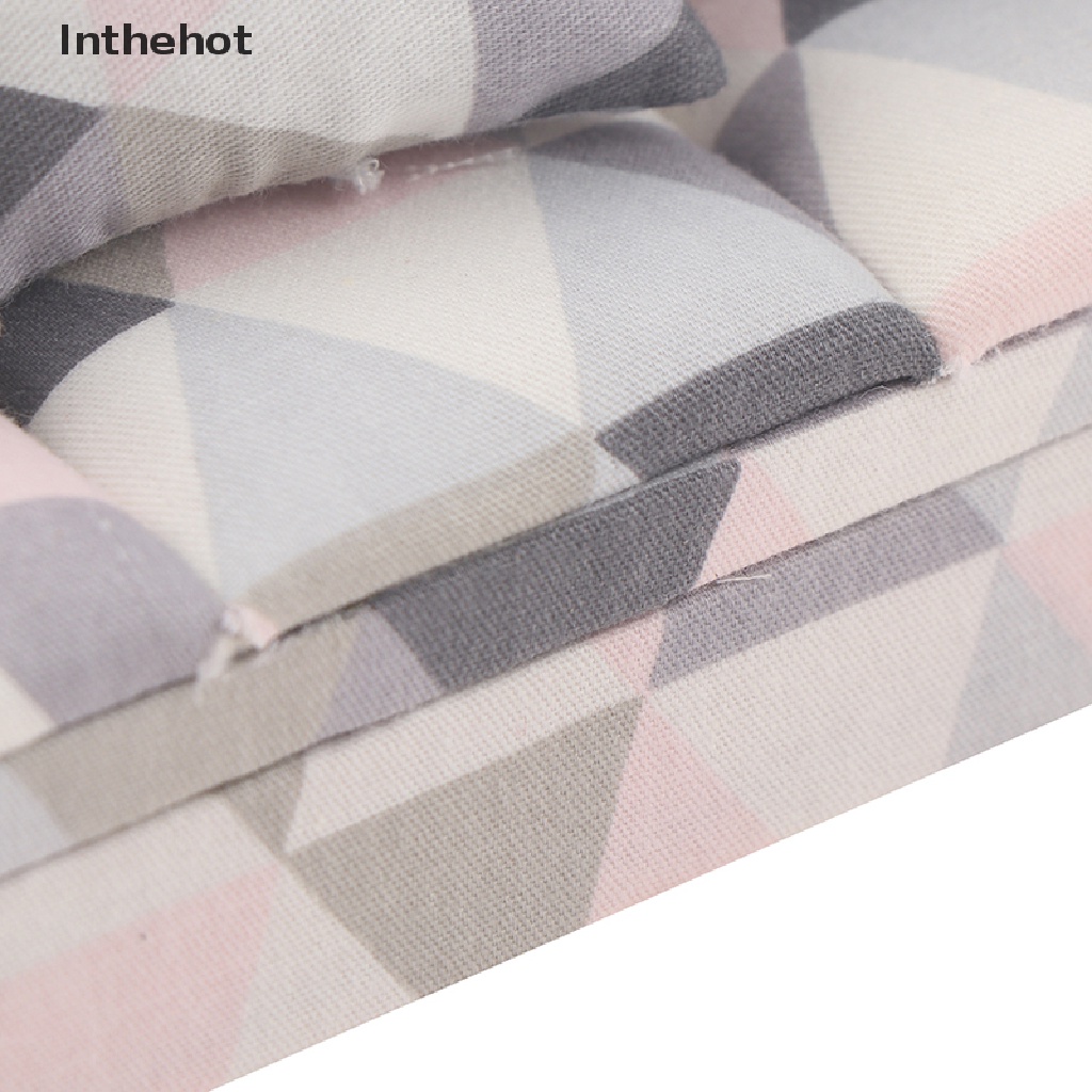 Bộ Ghế sofa Mini Tỉ Lệ 1: 12 Xinh Xắn Dành Cho Búp Bê