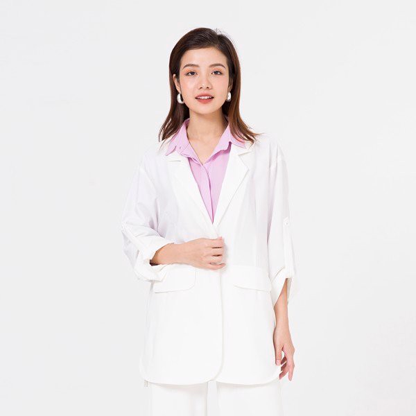 Áo blazer nữ xẻ gấu - Áo vest khoác ngoài dáng suông VIENNE TRAN V65D20Q005