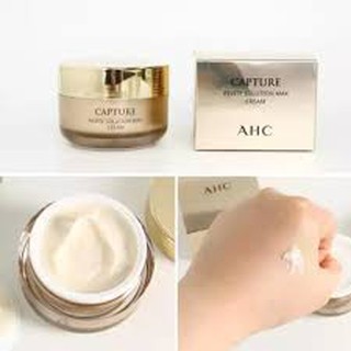 Kem Dưỡng Da AHC Capture Revite Solution Max Cream.