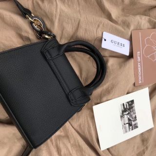 GUESS MINI CROSSBODY BAG❤️